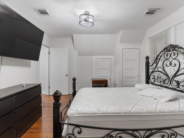 2520 1st Street, Bay City, TX 77414