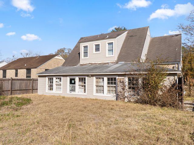 2520 1st Street, Bay City, TX 77414