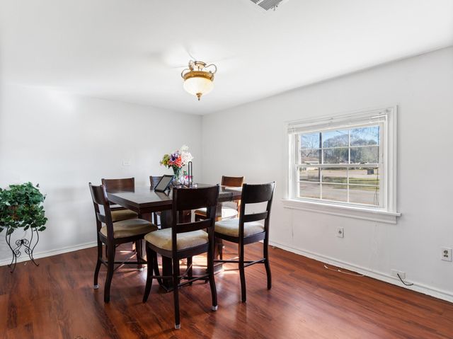 2520 1st Street, Bay City, TX 77414