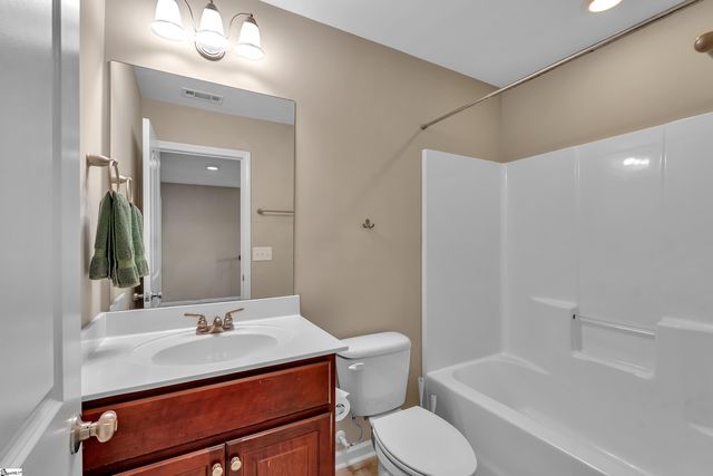184 Shady Grove Drive, Simpsonville, SC 29681