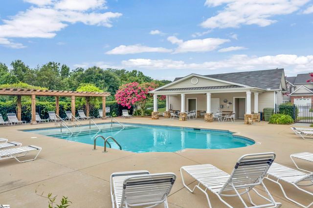 184 Shady Grove Drive, Simpsonville, SC 29681