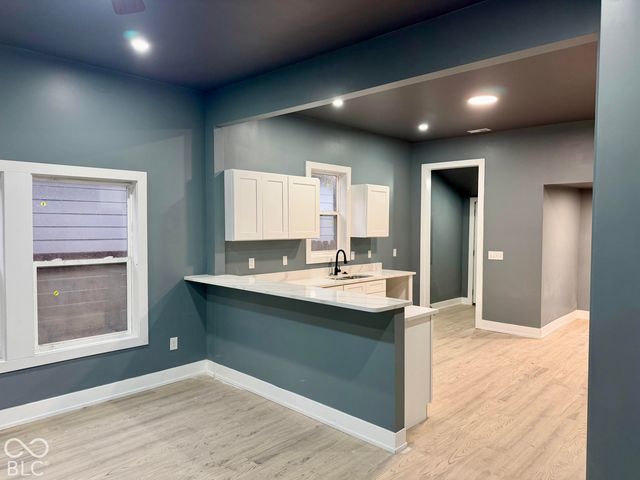 830 N Temple Avenue, Indianapolis, IN 46201
