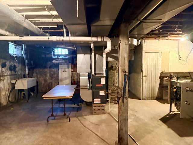 126 2nd Street SW, Chisholm, MN 55719