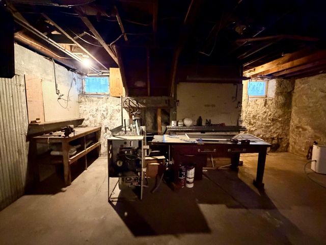 126 2nd Street SW, Chisholm, MN 55719