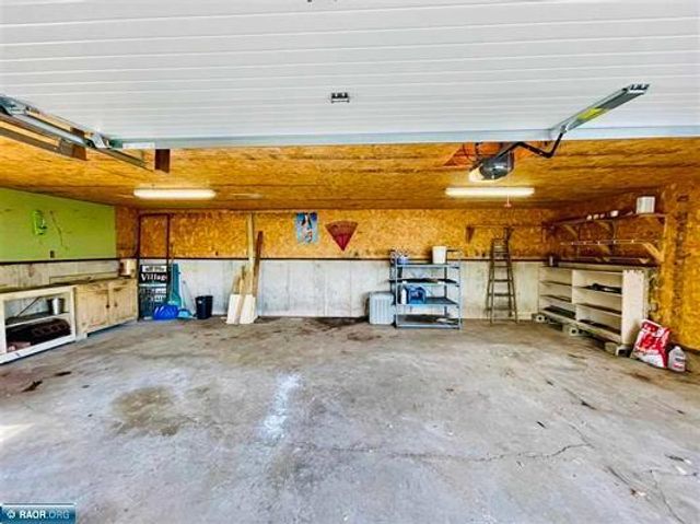 126 2nd Street SW, Chisholm, MN 55719