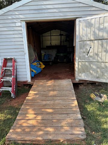 340 Earls Mill Road, Seneca, SC 29678