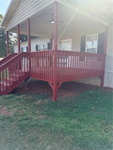 340 Earls Mill Road, Seneca, SC 29678