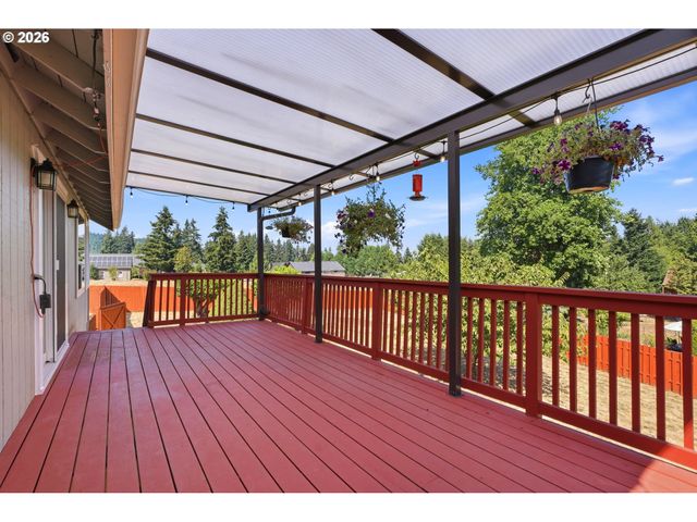 17987 S REDLAND Rd, Oregon City, OR 97045