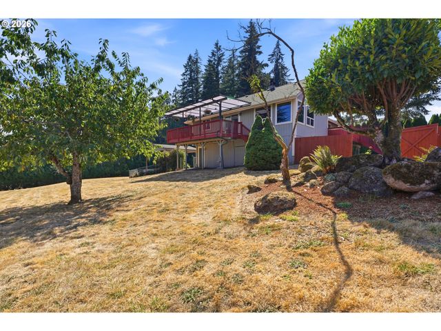 17987 S REDLAND Rd, Oregon City, OR 97045