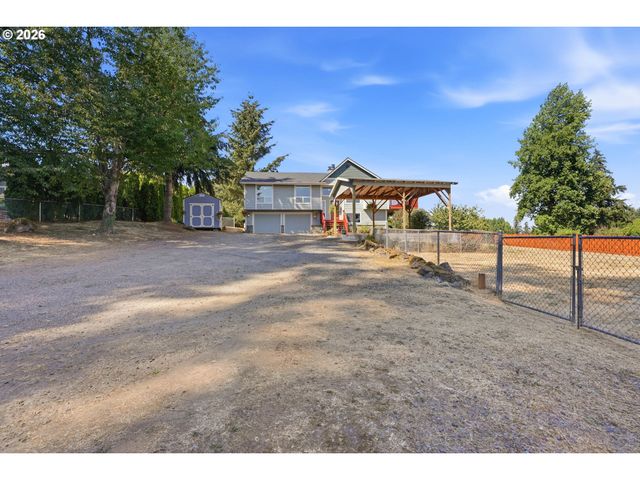 17987 S REDLAND Rd, Oregon City, OR 97045