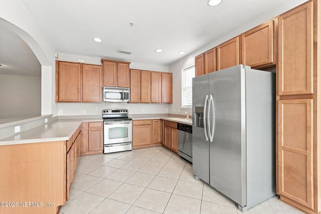 4480 DEERWOOD LAKE Parkway 151, Jacksonville, FL 32216
