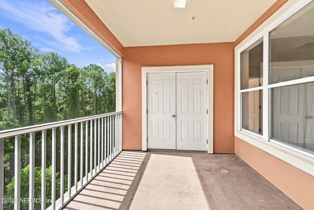 4480 DEERWOOD LAKE Parkway 151, Jacksonville, FL 32216
