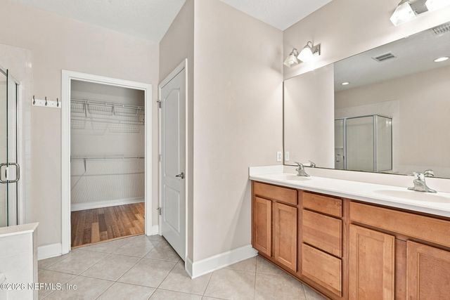 4480 DEERWOOD LAKE Parkway 151, Jacksonville, FL 32216