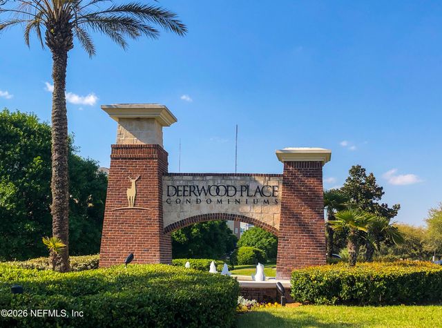 4480 DEERWOOD LAKE Parkway 151, Jacksonville, FL 32216