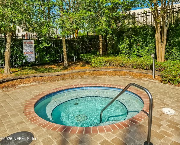 4480 DEERWOOD LAKE Parkway 151, Jacksonville, FL 32216