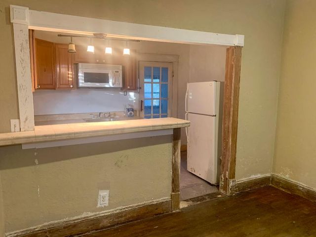 621 Wilmot Street, West Palm Beach, FL 33405