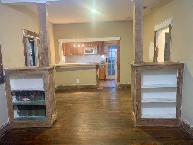 621 Wilmot Street, West Palm Beach, FL 33405