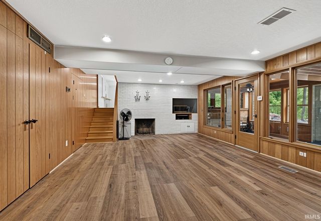 1535 Wood Moor Drive, Fort Wayne, IN 46804