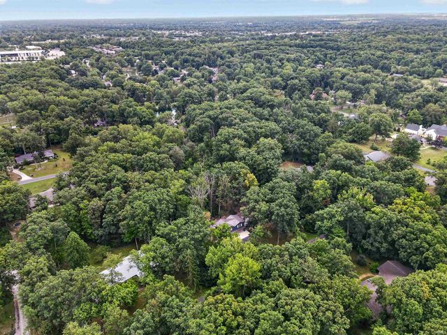 1535 Wood Moor Drive, Fort Wayne, IN 46804