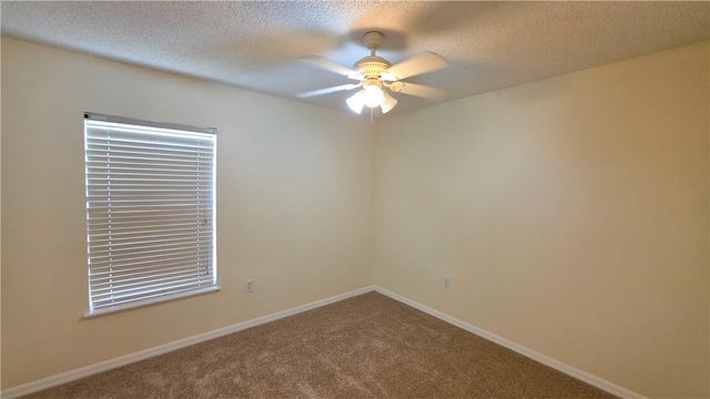 2644 12th Square SW, Vero Beach, FL 32968