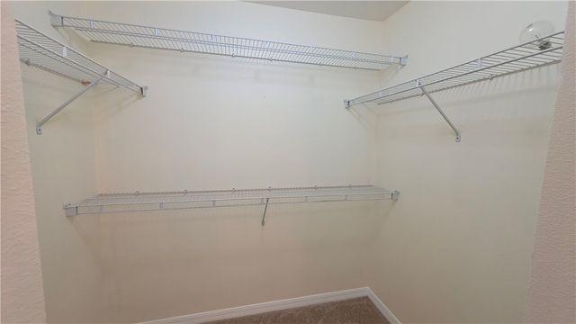 2644 12th Square SW, Vero Beach, FL 32968