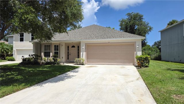 2644 12th Square SW, Vero Beach, FL 32968