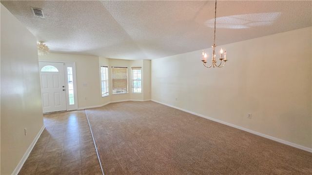 2644 12th Square SW, Vero Beach, FL 32968