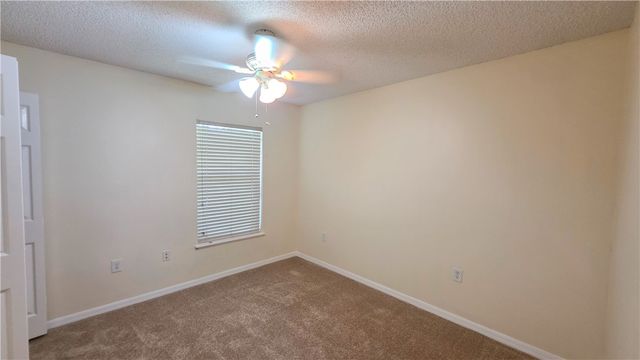 2644 12th Square SW, Vero Beach, FL 32968