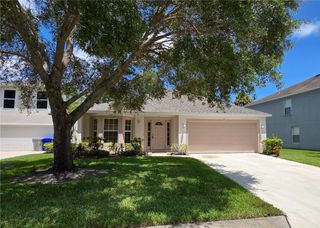 2644 12th Square SW, Vero Beach, FL 32968