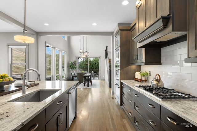 6080 E Barber Dr, Boise, ID 83716