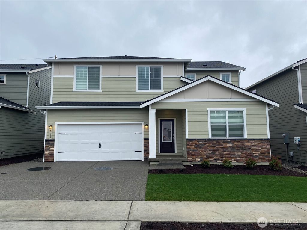 9751 Hay Street SE, Yelm, WA 98597