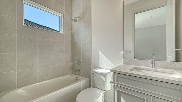 10158 CRYSTAL ISLES CIRCLE, Sarasota, FL 34241