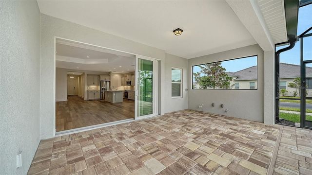 10158 CRYSTAL ISLES CIRCLE, Sarasota, FL 34241