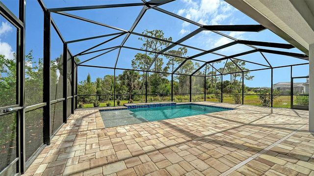 10158 CRYSTAL ISLES CIRCLE, Sarasota, FL 34241