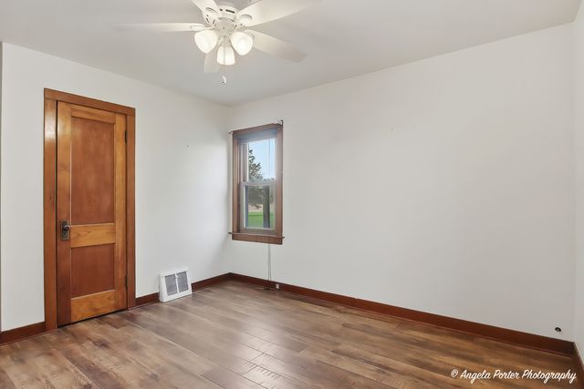 10105 Il Route 120, Woodstock, IL 60098