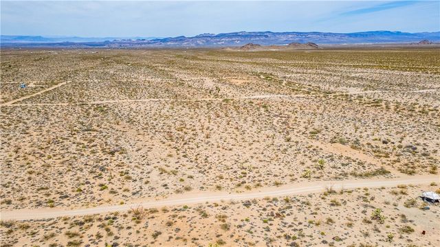 Lot 7 S Sherry Road, Yucca, AZ 86438