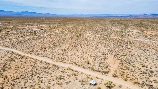 Lot 7 S Sherry Road, Yucca, AZ 86438