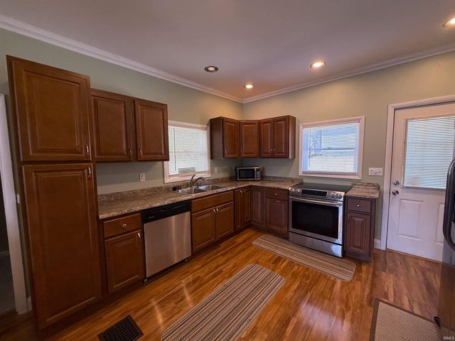 3484 N Shore Acres Court, Monticello, IN 47960