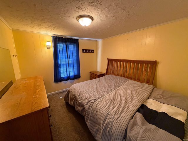 3484 N Shore Acres Court, Monticello, IN 47960