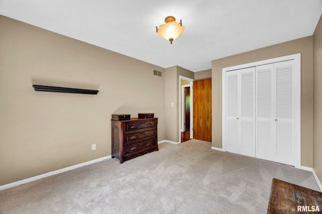 1255 W WONDERVIEW Drive, Dunlap, IL 61525
