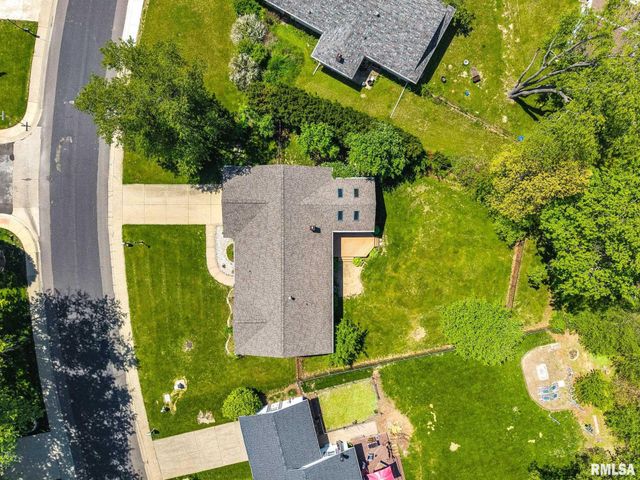 1255 W WONDERVIEW Drive, Dunlap, IL 61525