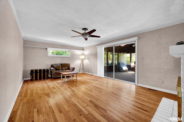 1255 W WONDERVIEW Drive, Dunlap, IL 61525