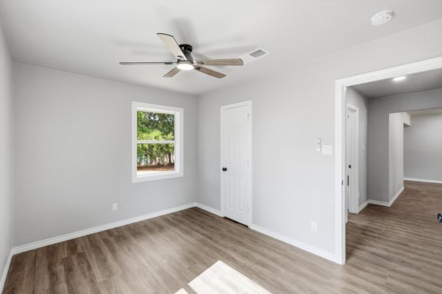 214 E Evans Street, Pilot Point, TX 76258