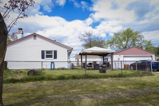 5874 Marilyn STREET, Milwaukee, WI 53221
