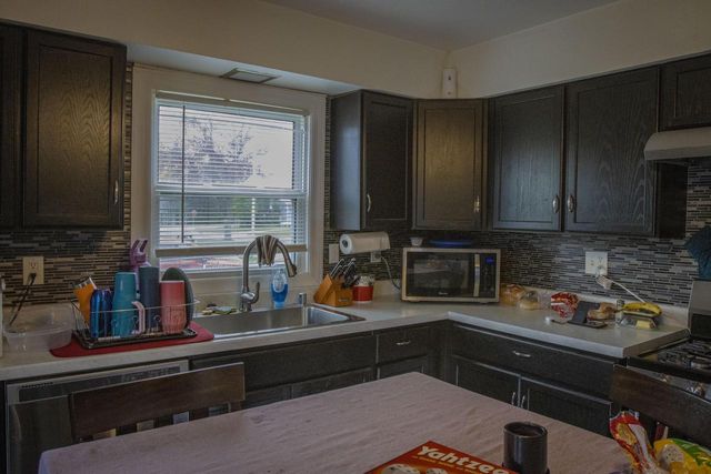 5874 Marilyn STREET, Milwaukee, WI 53221