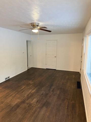 2003 Nebraska Road, Rockford, IL 61108