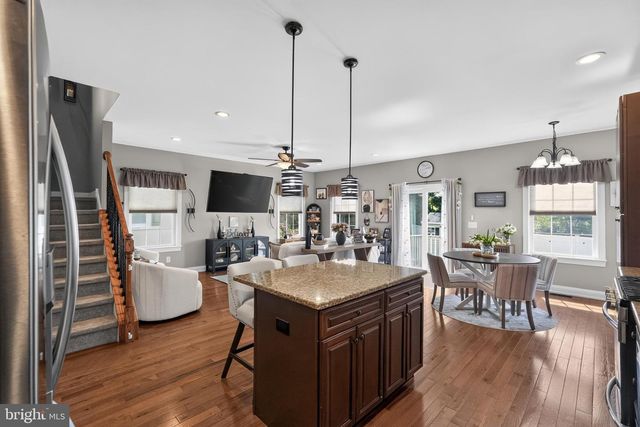 2417 KAY AVE, Trevose, PA 19053