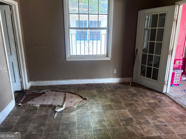 1912 Clemson Street, Savannah, GA 31404