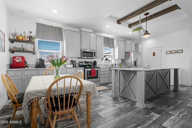 2230 N SUMMERS Lane, Maricopa, AZ 85139