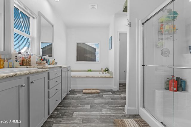 2230 N SUMMERS Lane, Maricopa, AZ 85139